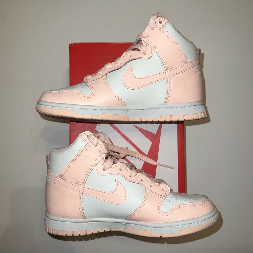 Nike Dunk High Sneakers